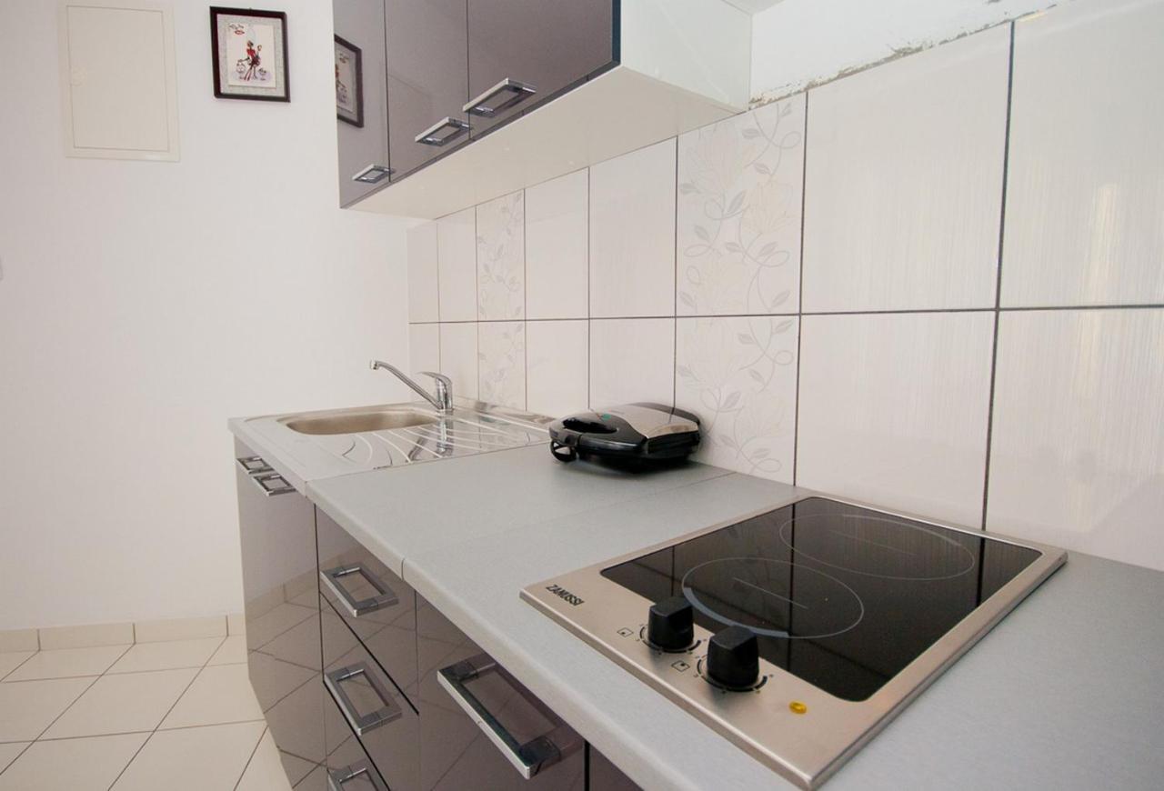 Beach Apartment Baska ภายนอก รูปภาพ